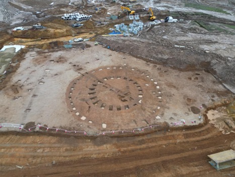 Showing double ring barrow
